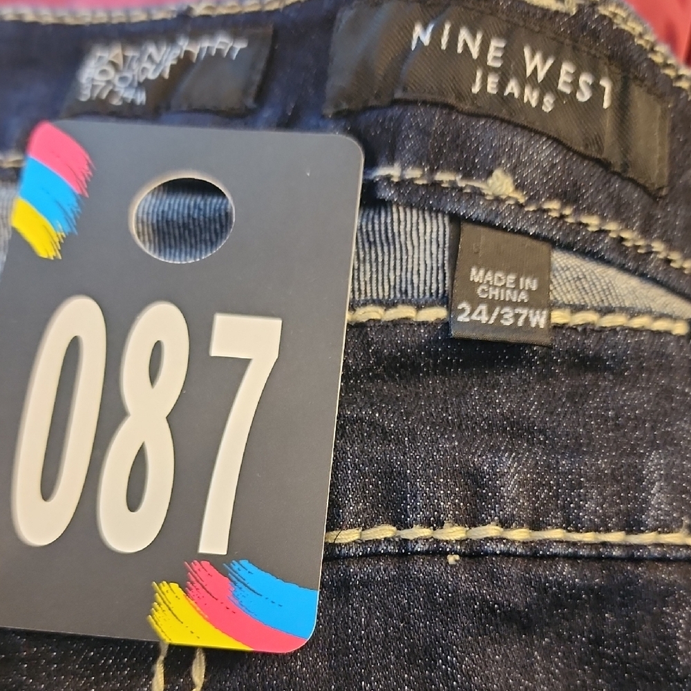 #87...Nine West Indigo Jeans...24
